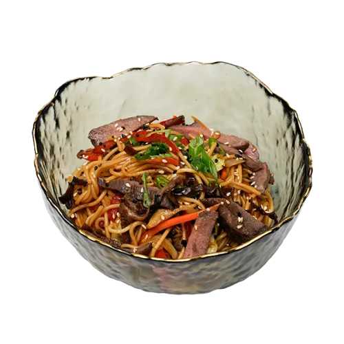 Пшенична локшина з телятиною